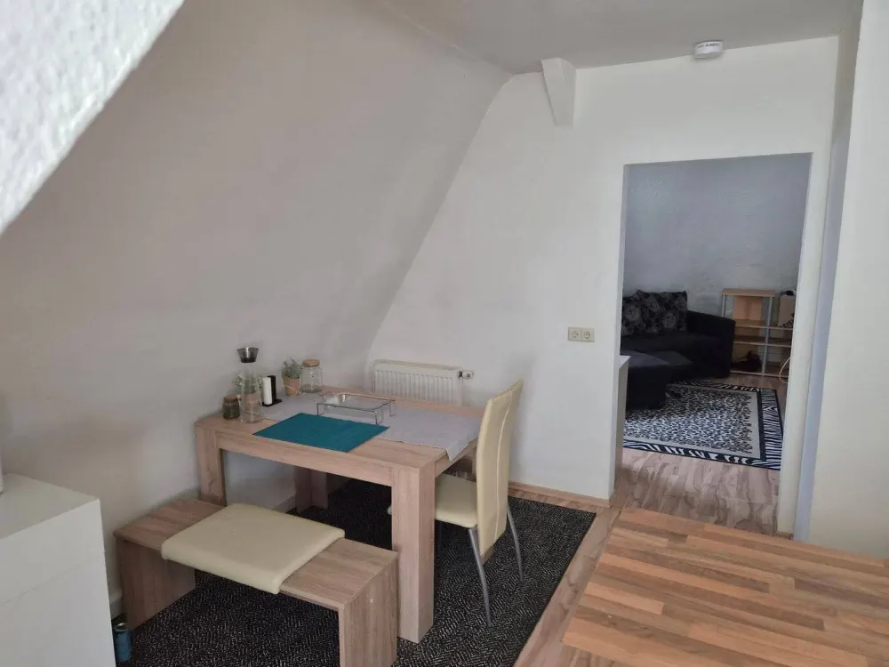 44m² 3 Zimmer Dachgeschoss-Wohnung in Karlsruhe-Neureut