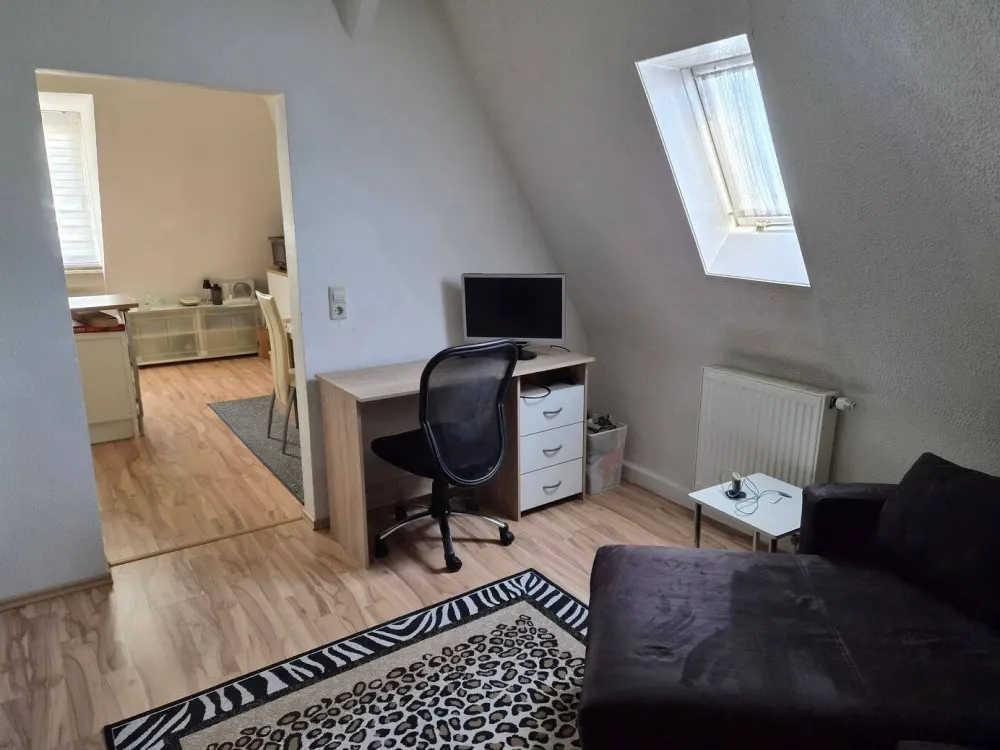 44m² 3 Zimmer Dachgeschoss-Wohnung in Karlsruhe-Neureut