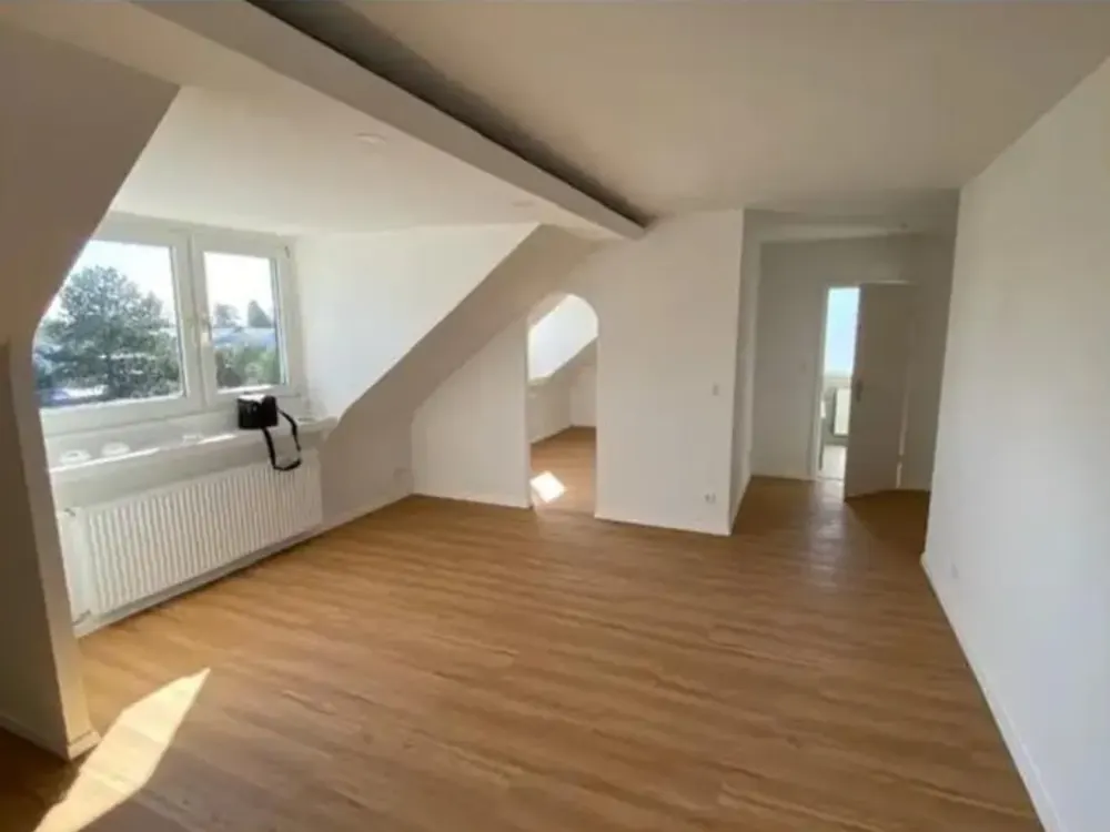 Renovierte Helle Wohnung in Rodenkirchen