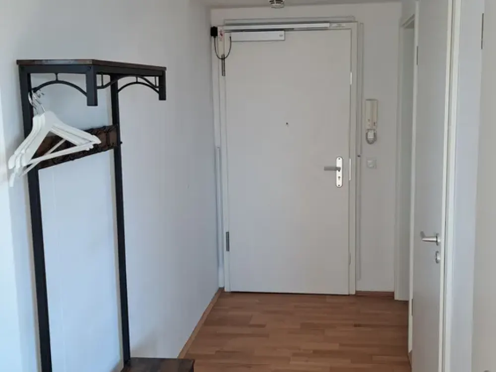 Living with a View: Furnished 2-Room Apartment with Breathtaking Cathedral View