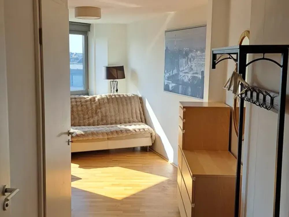 Living with a View: Furnished 2-Room Apartment with Breathtaking Cathedral View