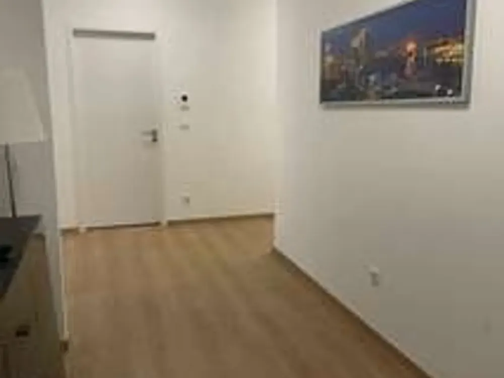 Moderne 4 Zimmer Wohnung im Vorderen Westen