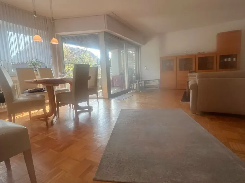Beautiful, Fully Furnished 2-Room Apartment (70 m²) with Balcony, Krefeld-Bockum