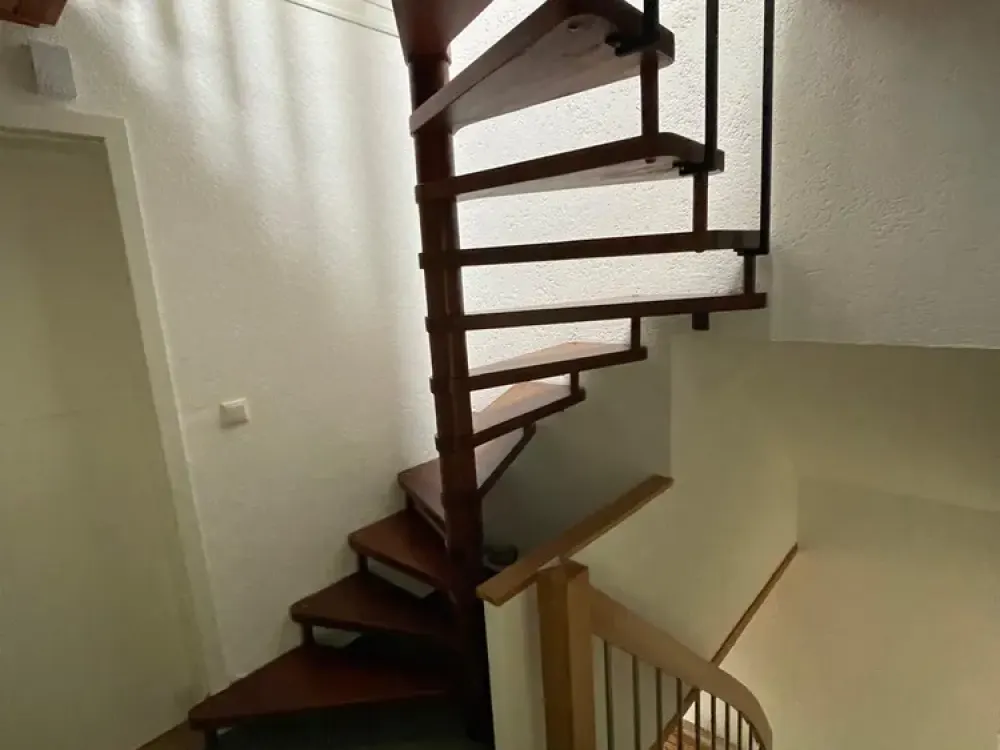 Living with Character: 3.5-Room Apartment in Dortmund-Berghofen