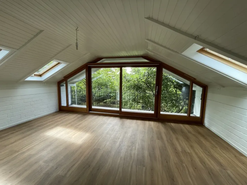 Living with Character: 3.5-Room Apartment in Dortmund-Berghofen