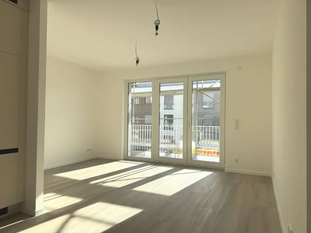 1 Zimmerwohnung mit Einbauküche und Balkon