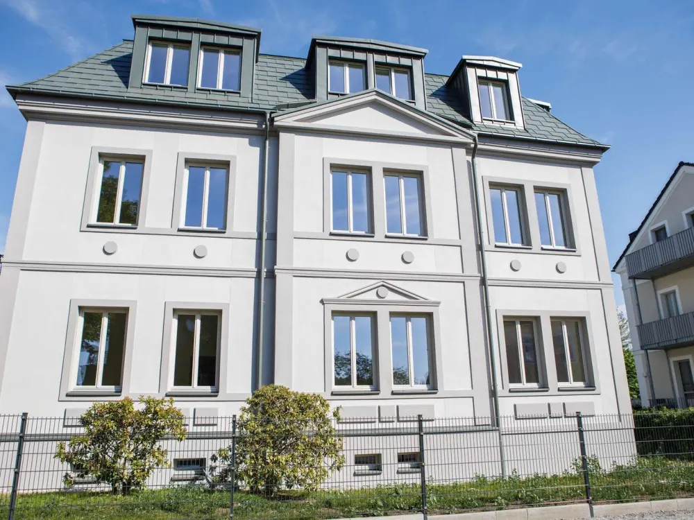 Luxuriöse 4-Raum-Wohnung in Villenlage von Radebeul