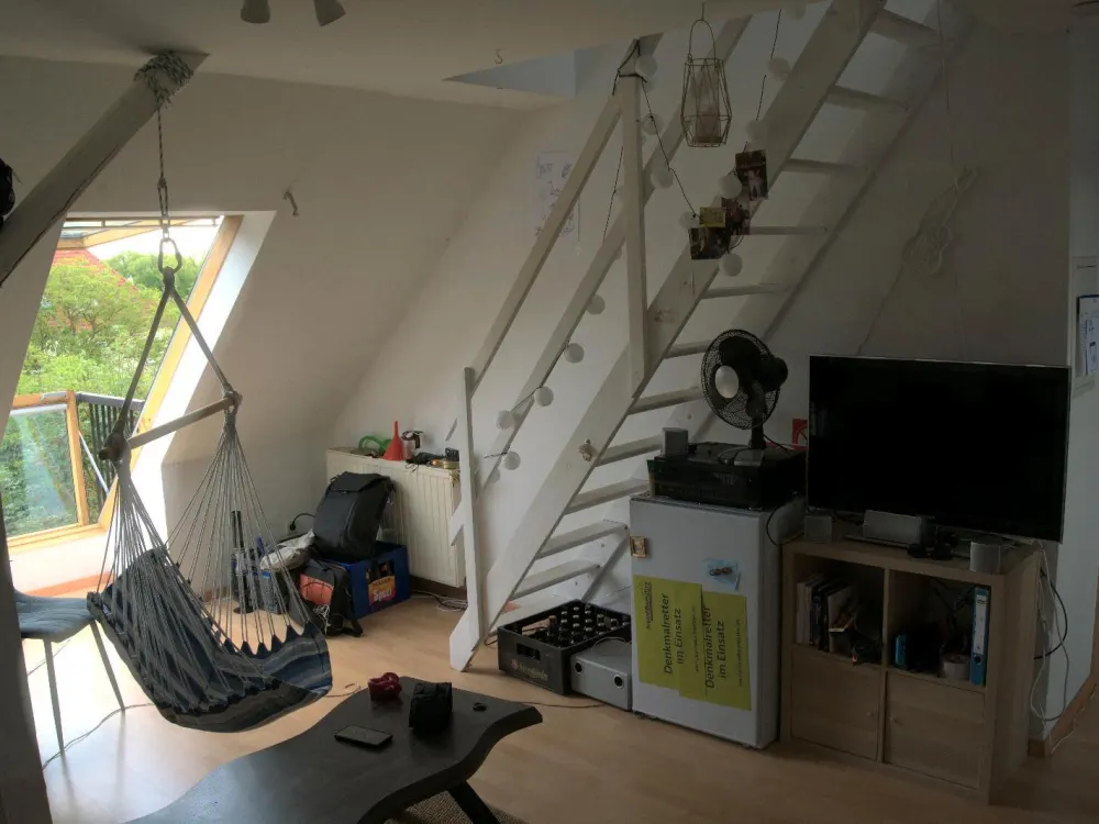 Schöne Maisonette-Wohnung mit 2 Schlafzimmern, ab Oktober frei