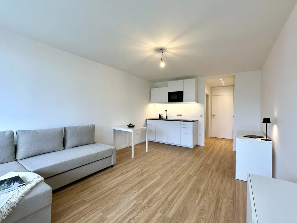 Obersendling - Vollmöbliertes Apartment mit großem Südbalkon