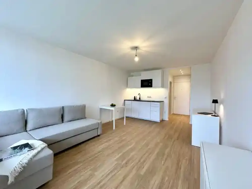 Obersendling - Vollmöbliertes Apartment mit großem Südbalkon