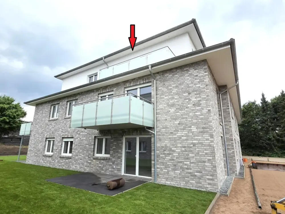 Ideal for the modern single household! Small but fine new-build apartment with balcony and elevator!