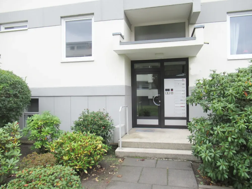 Radio Bremen Viertel, gepfl. 3 Zi.Whng mit großen Balkon + 1 Garage