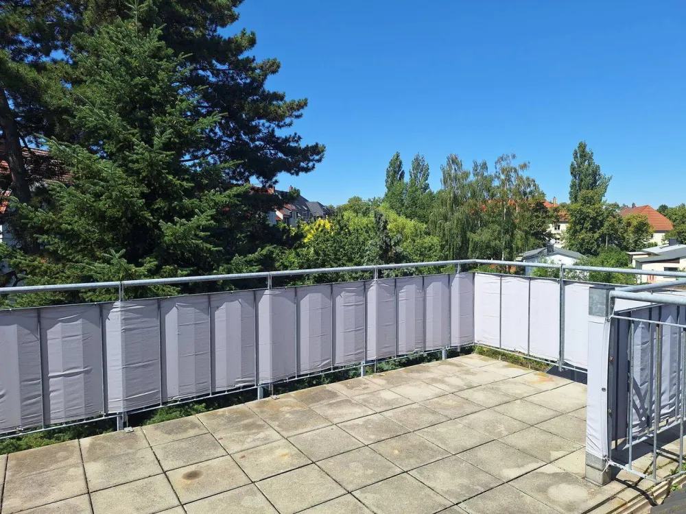 +++FERTIGSTELLUNG 15.09.26 +++DACHGESCHOSS+++2-ZI-WHG+++GROSSE TERRASSE+++HELL+++TOP GRUNDRISS+++BEGRÜNTER INNENHOF+++STELLPLATZ+++
