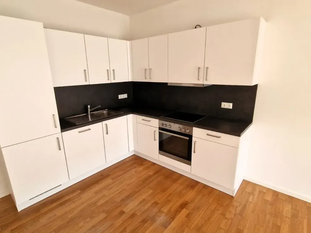 Neubauwohnung nahe Tierpark Dusch- und Wannenbad/Balkon/EBK/Fußbodenheizung