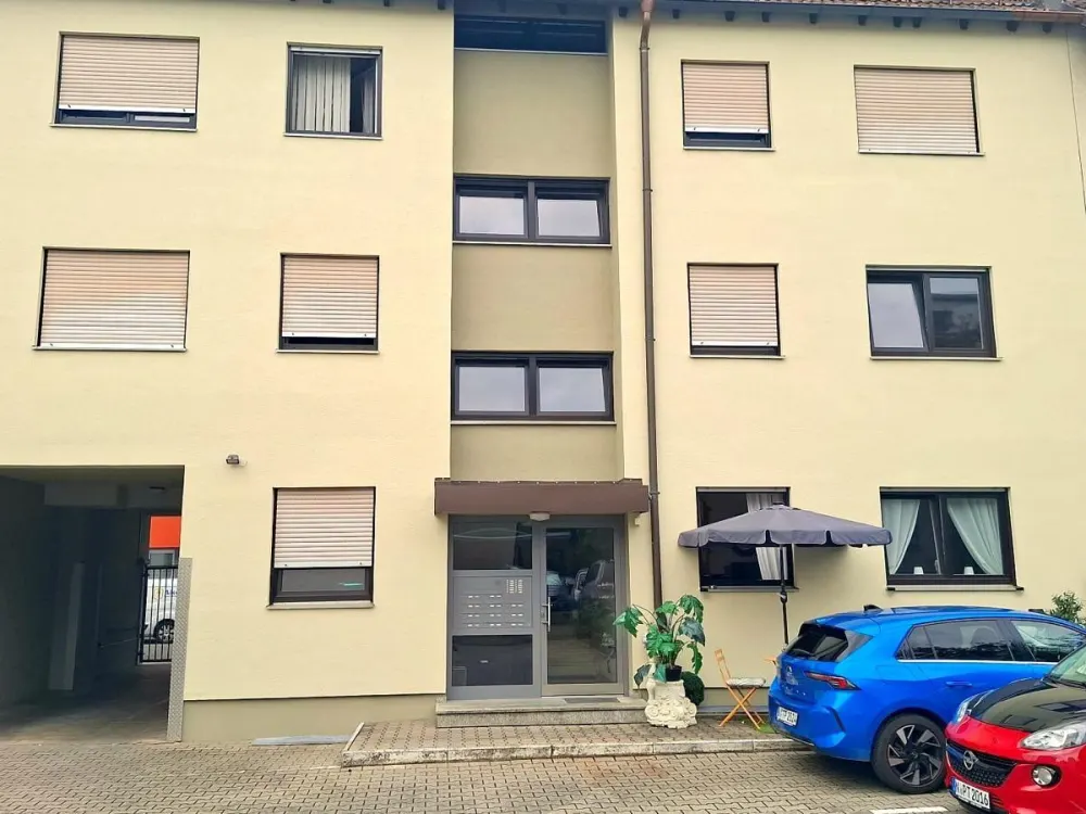2-Zimmer-DGWohnung m Einbauküche u Stellplatz Nürnberg-Südstadt