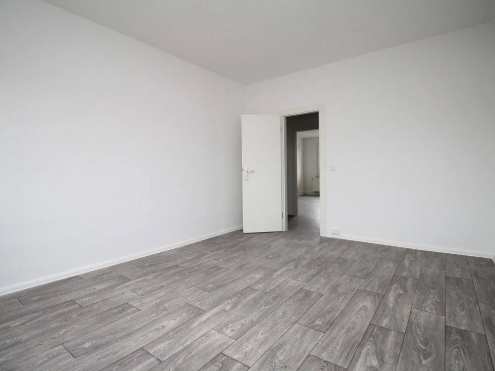 Moderne Zweiraumwohnung, gute Anbindung ans Stadtzentrum