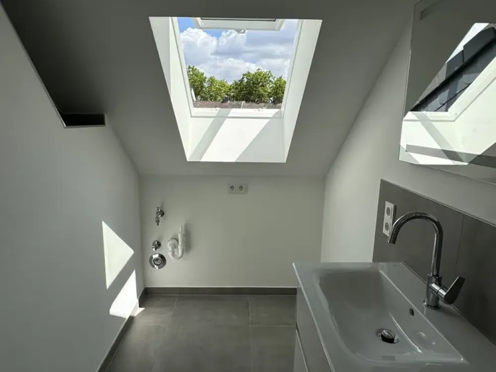 First Occupancy After Complete Renovation_Living and Working with a View