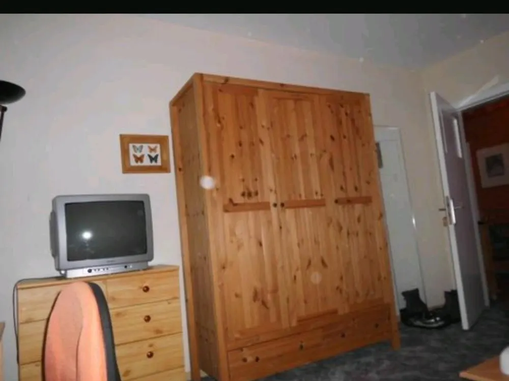 möbliertes Zimmer an möbliertes Zimmer an /Wochenendfahrer
