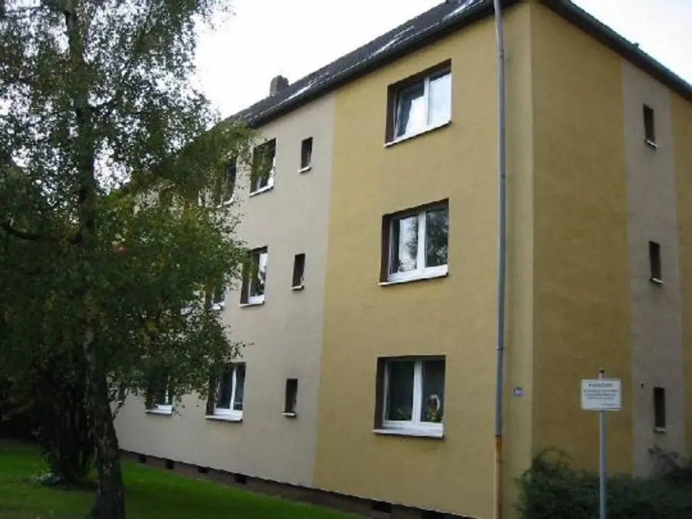 Großzügige und renovierte 3- Zimmer Wohnung im Weitmar-Mark