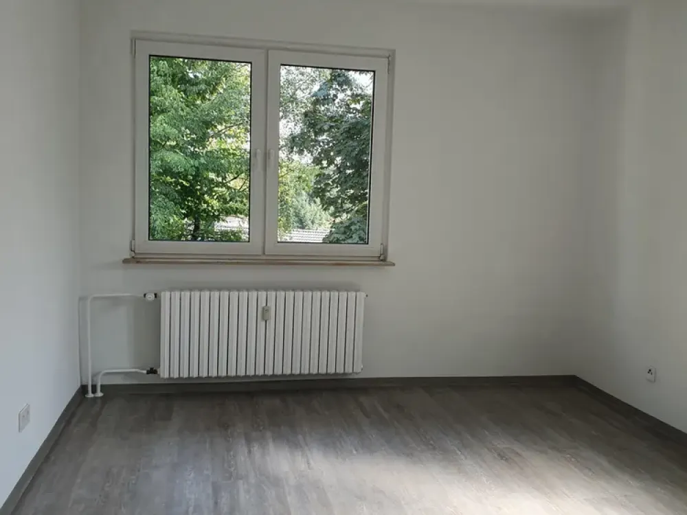Großzügige und renovierte 3- Zimmer Wohnung im Weitmar-Mark