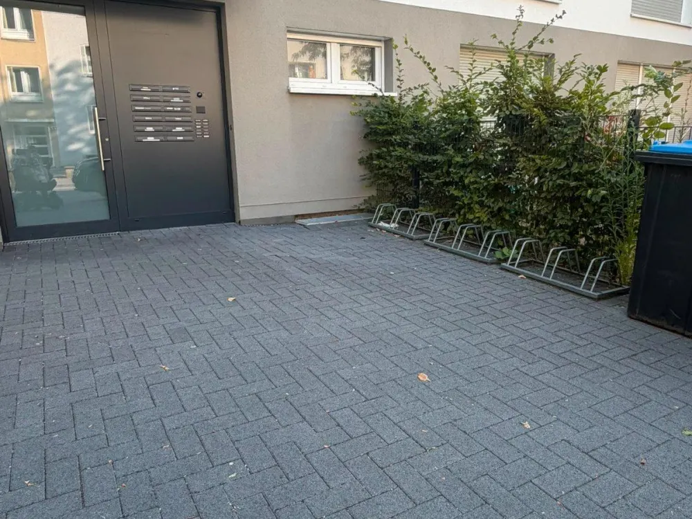 Niedrigenergie-Neubauwohnung mit zwei Balkonen