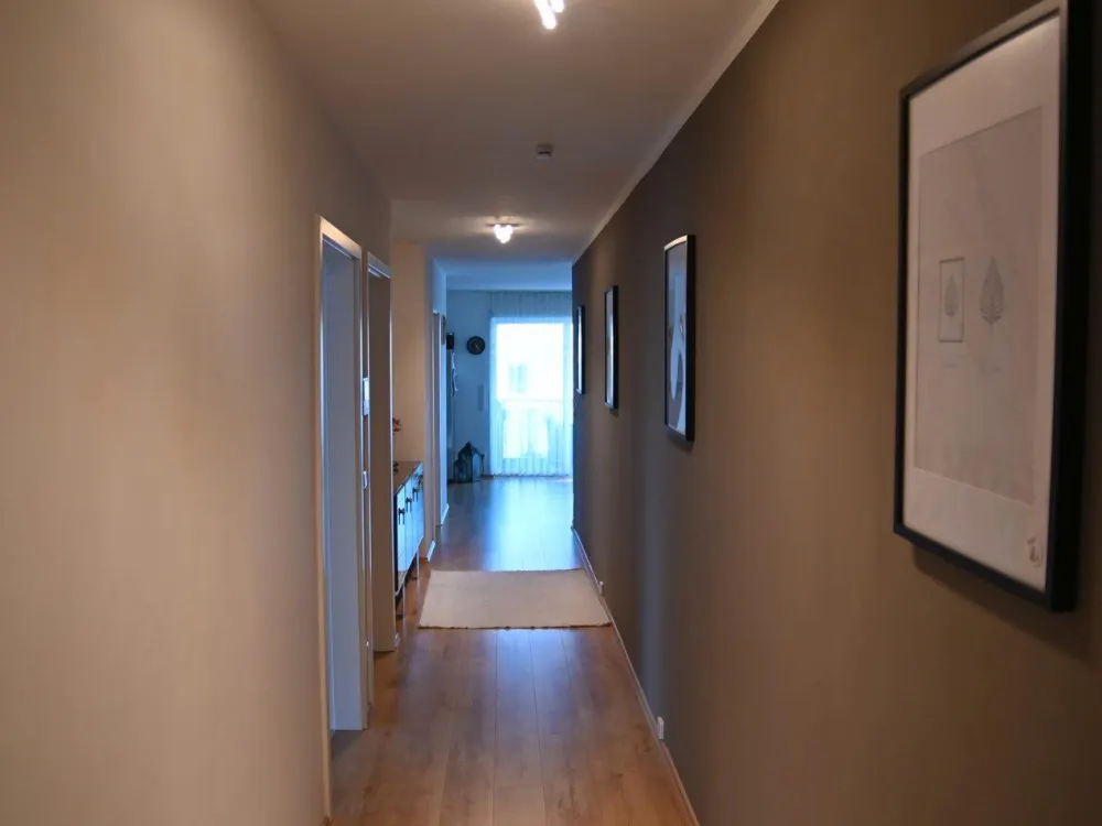 Niedrigenergie-Neubauwohnung mit zwei Balkonen
