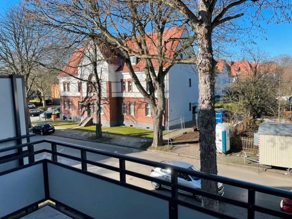 Smarter Wohnen: weitläufige 3-Raum-Wohnung mit zusätzlichem Mansardenzimmer*