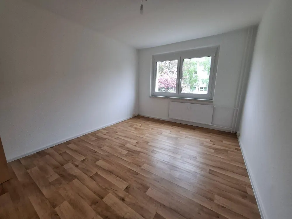 2-Zimmer-Wohnung im 4.OG mit West-Balkon in Bad Dürrenberg!