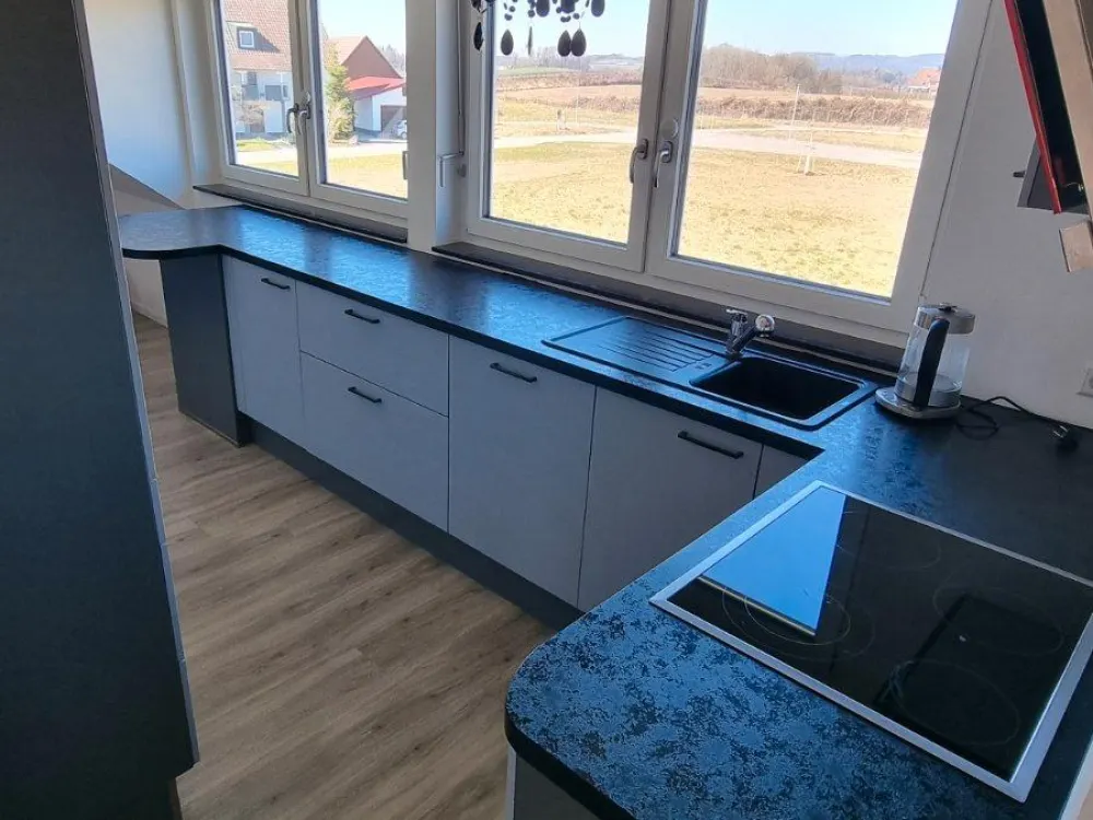 3,5 Zimmer Wohnung Dachgeschoss Friedrichshafen-Waggershausen
