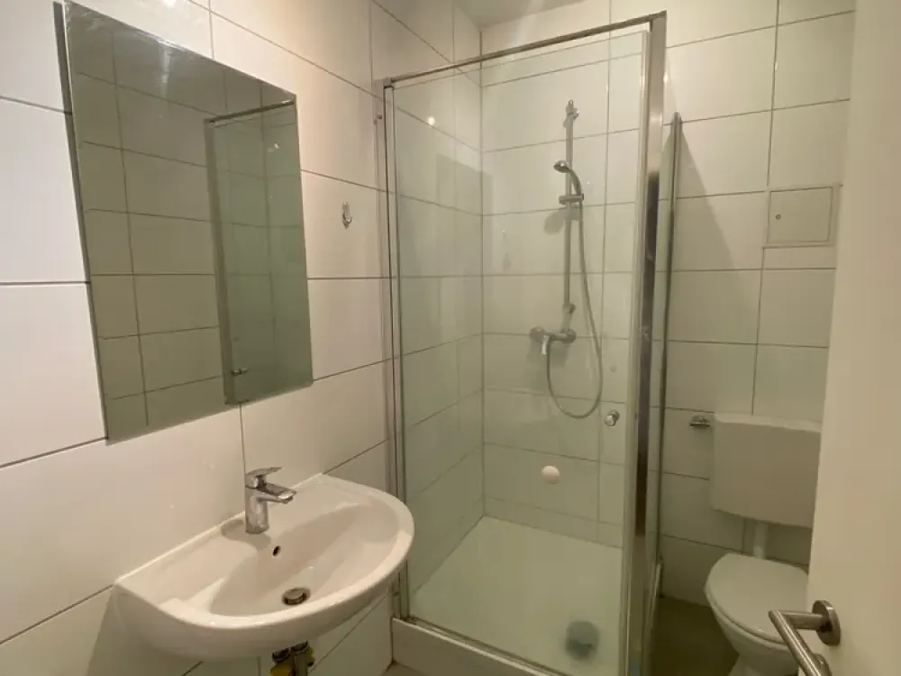 Wunderschönes möbliertes WG-Zimmer Mitten in Waiblingen ab Sofort