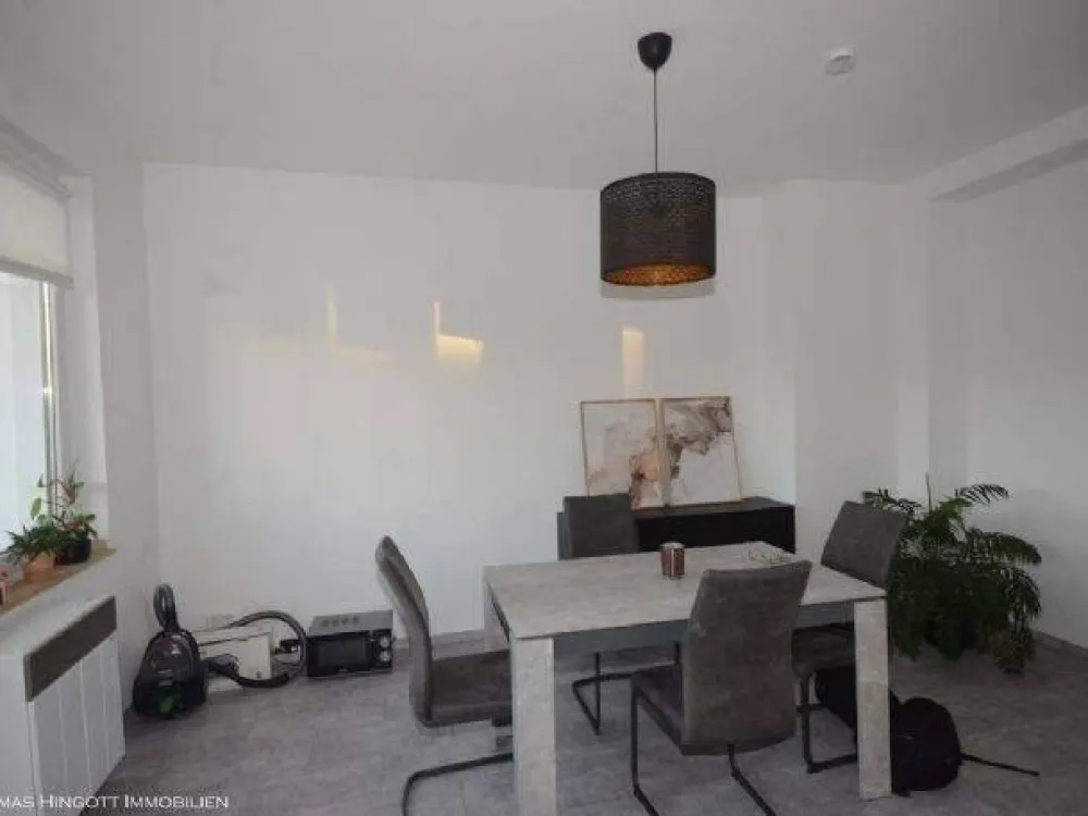Schicke Wohnung mit Balkon in zentraler Lage von Köln Kalk