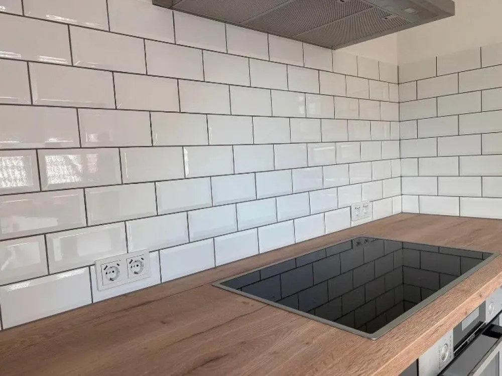 Erstbezug nach Sanierung helle große 2,5-Zimmer Wohnung
