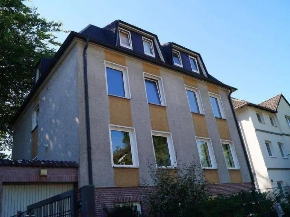 3-Zimmer-Wohnung im Hamburger Westen mit EBK, Balkon und Hobbyraum