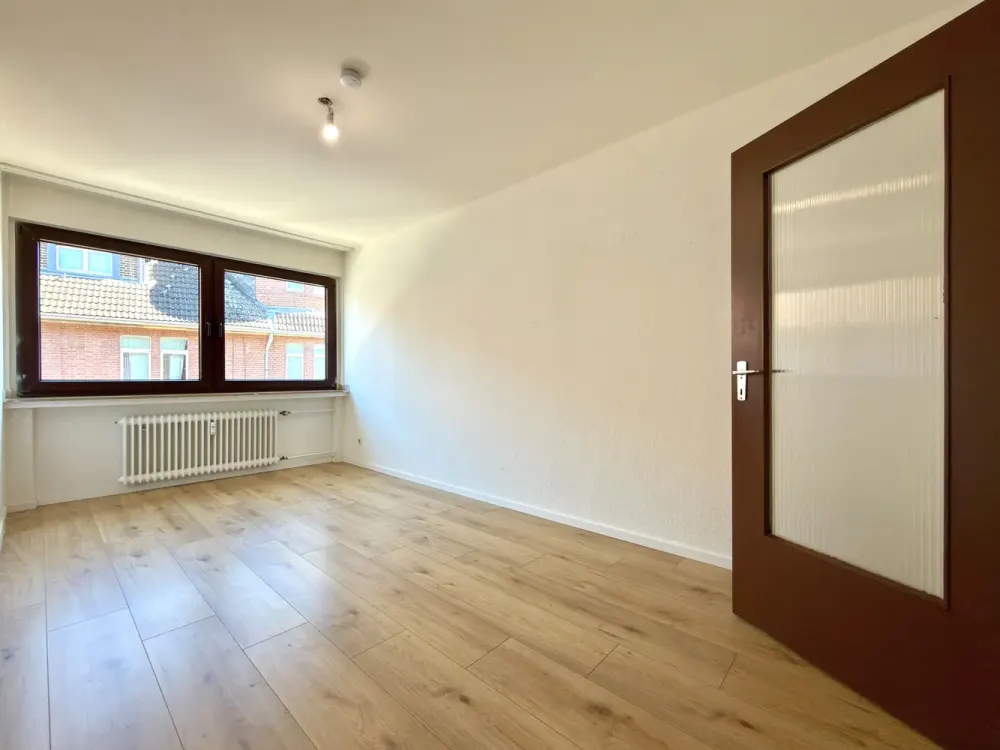 Komfortabel und zentral: Gepflegte 3-Zimmer-Wohnung mit großzügigem Wohnbereich