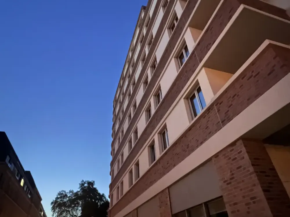 Weißer WBS: Neubau Südvorstadt! 3-Raum-Whg 74,72 m² mit Balkon, in ökolog. Holzbauweise, KfW 55