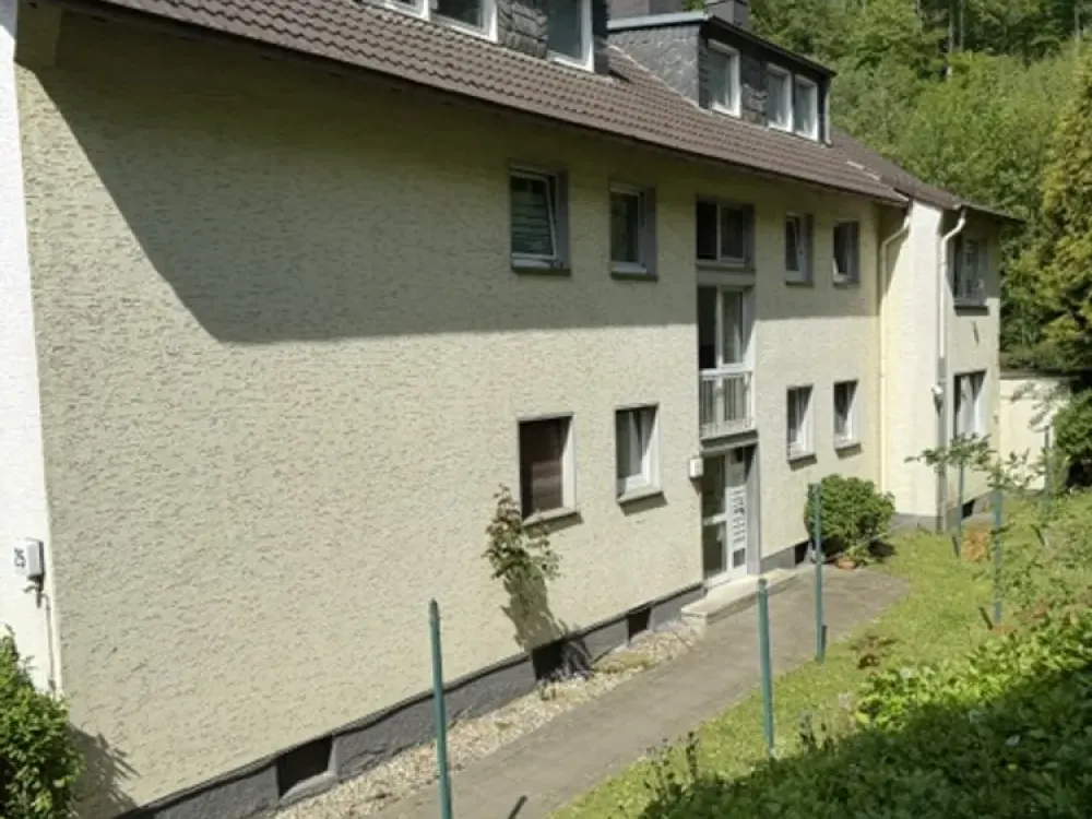Ideale Singlewohnung, hell, freundlich und zentral gelegen