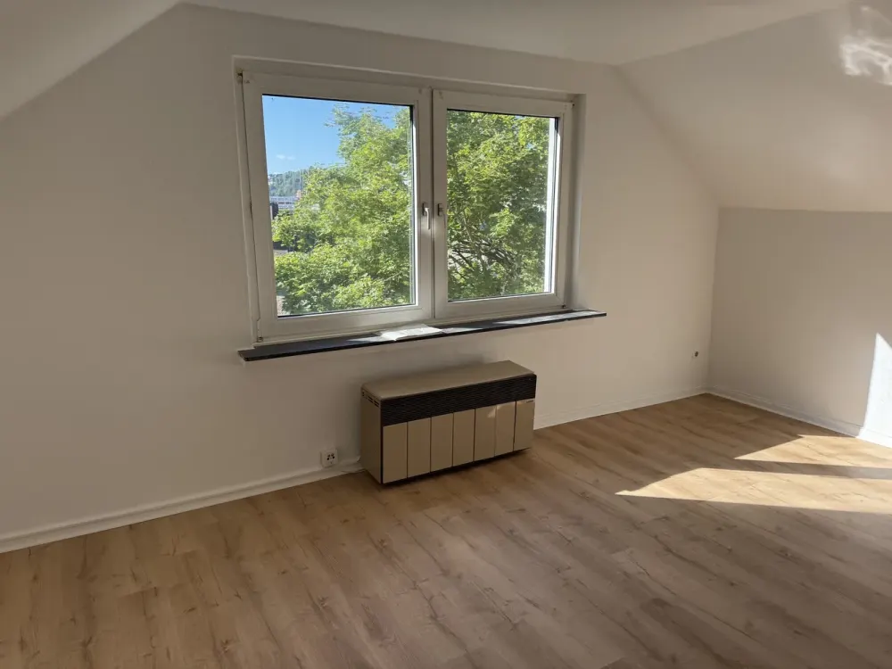 Ideale Singlewohnung, hell, freundlich und zentral gelegen