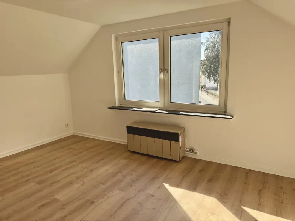 Ideale Singlewohnung, hell, freundlich und zentral gelegen