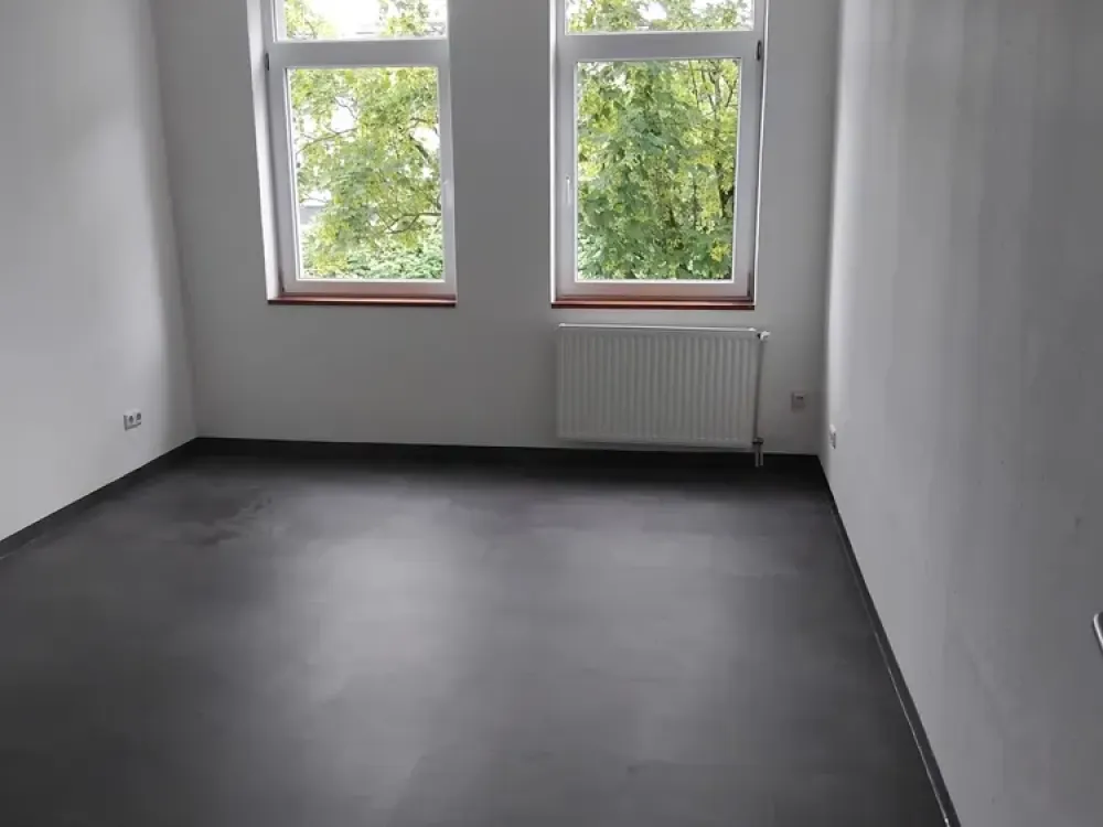 First Occupancy After Renovation: One-Room Apartment in Dortmund
