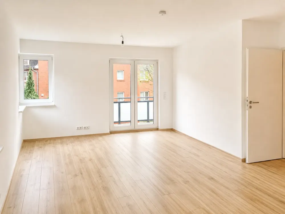 Moderne 2-Zimmer-Wohnung mit großem Balkon, Keller und Stellplatz