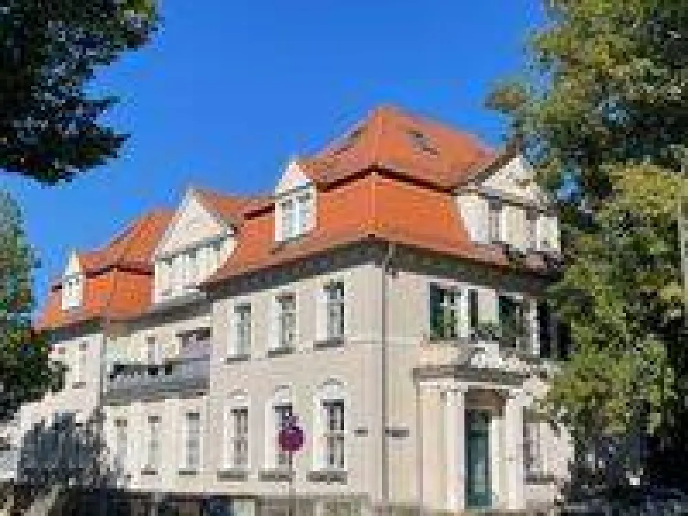 Familienfreundliche Wohnung in Loschwitz, Dresden, Modern und Geräumig