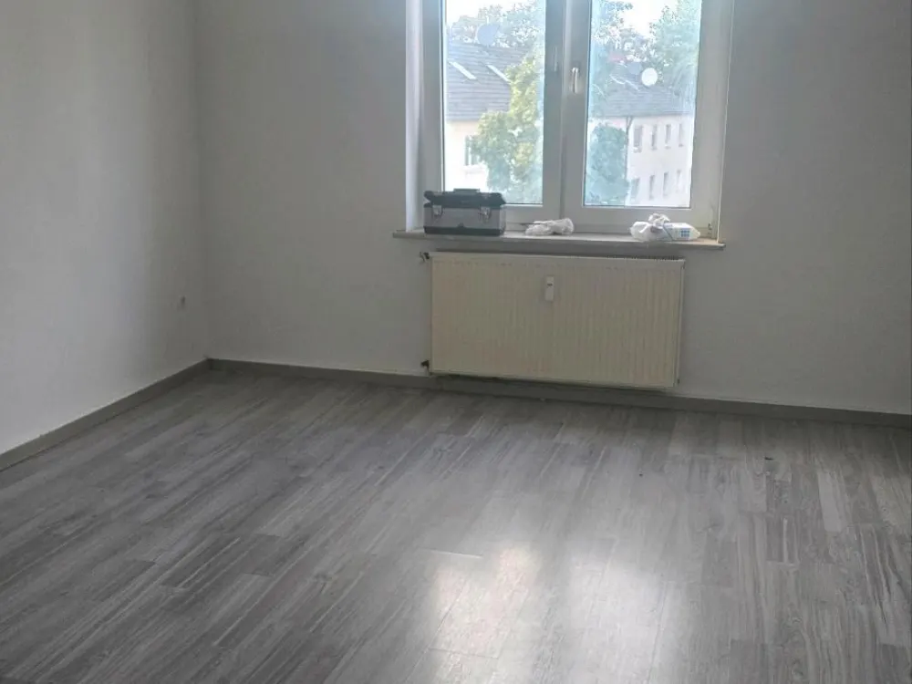 90QM 3.5 Zimmer Wohnung zu vermieten mit Balkon