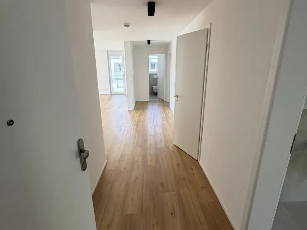Neubau: 3-Zi. Warmmiete 1.928,45 € Inkl. Einbauküche, Balkon, Markise, Garage & Nebenkosten in Waib.