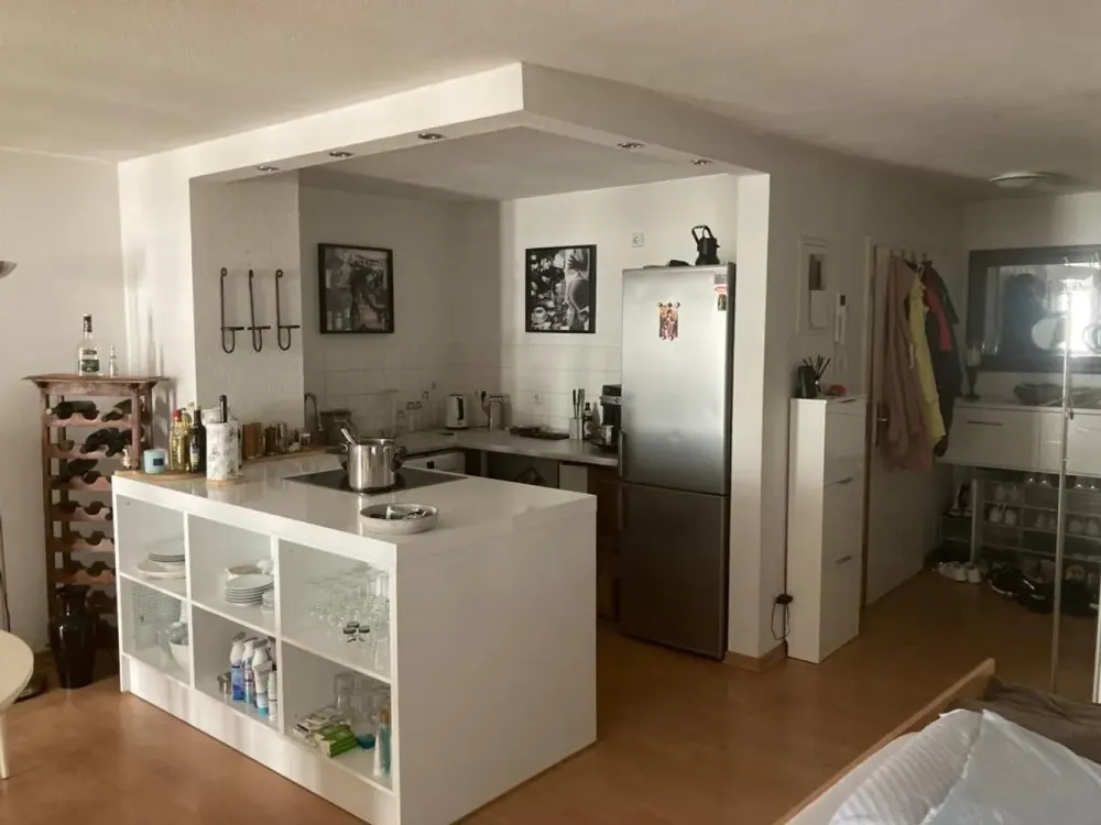 Exklusive, geräumige 1-Zimmer-Wohnung mit EBK/teilmöbliert im Zentrum-Süd in Leipzig