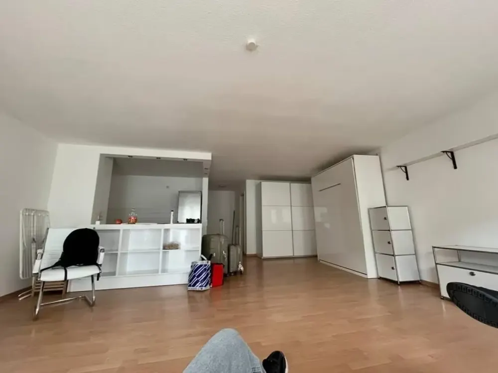 Exklusive, geräumige 1-Zimmer-Wohnung mit EBK/teilmöbliert im Zentrum-Süd in Leipzig