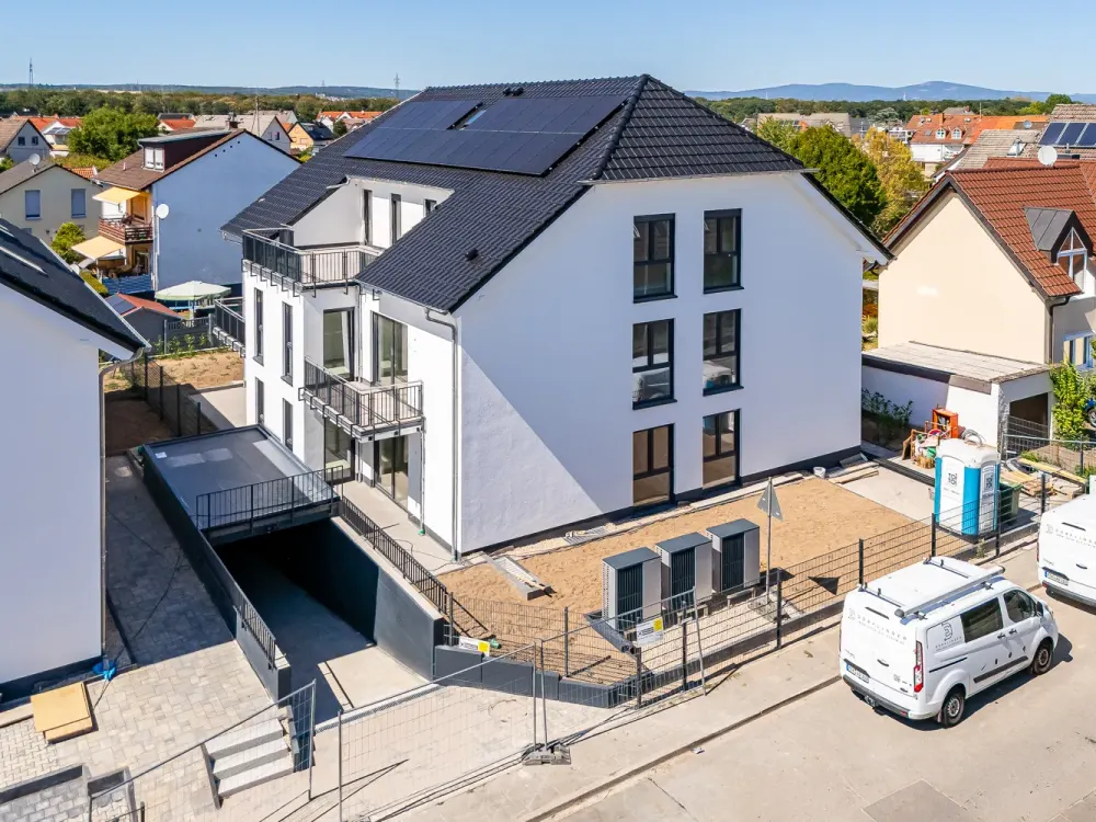 Modern Living with Style, High-Quality 4-Room Apartment in Hattersheim-Eddersheim