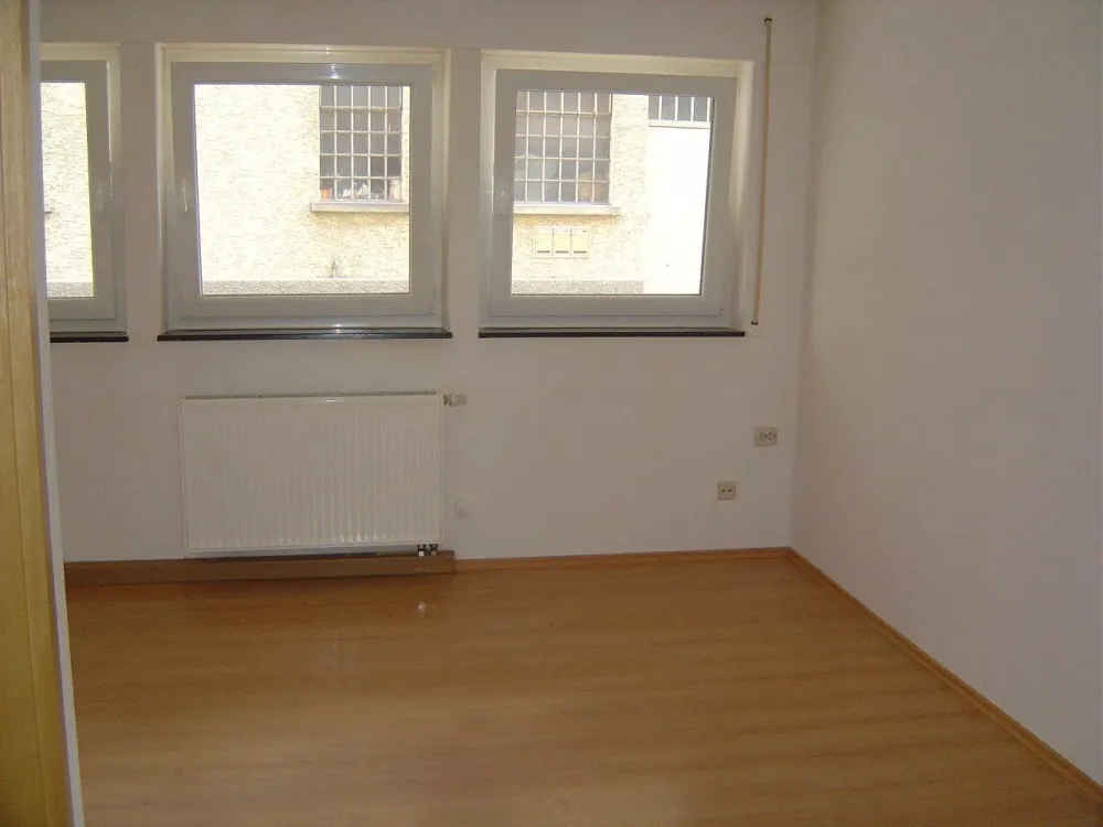 Kleine aber feine zwei-Zimmer Wohnung am Neckartor