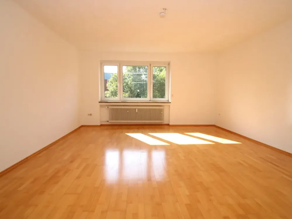 Schön geschnittene 1,5-Zimmer-Wohnung in zentraler Lage