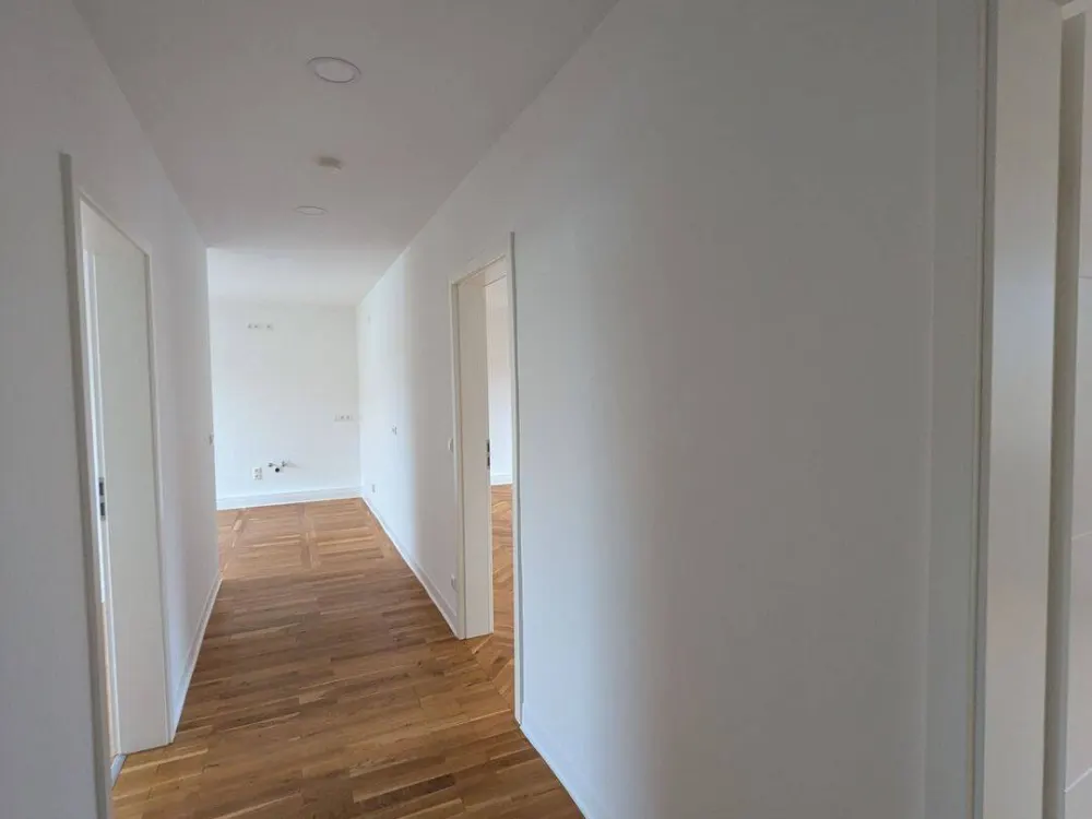 98sqm Comfortable Apartment with Large Sunny Terrace in Erfurt - Gisperslen, Quiet, Bright, Available from 1.11.26