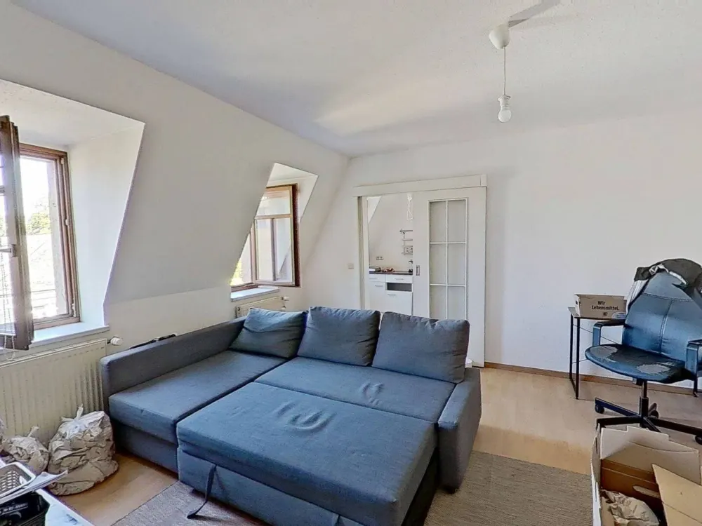 Gemütliche 2-Zimmer-Wohnung mit EBK in Cotta